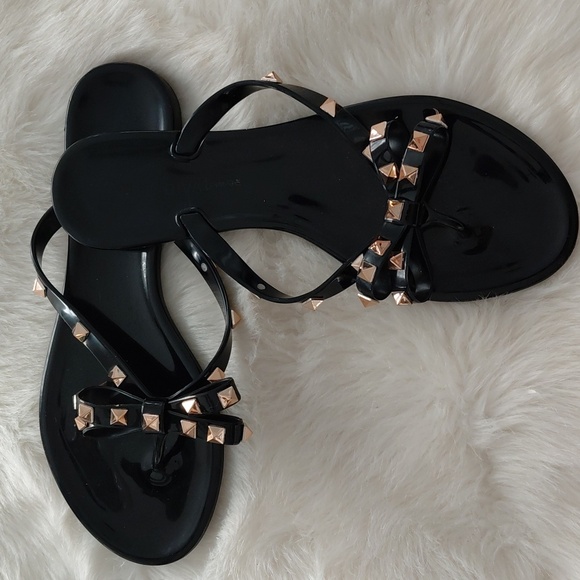 Wild Diva Shoes - Wild Diva JoJo Black Rubber Jelly Bow Flip-Flops